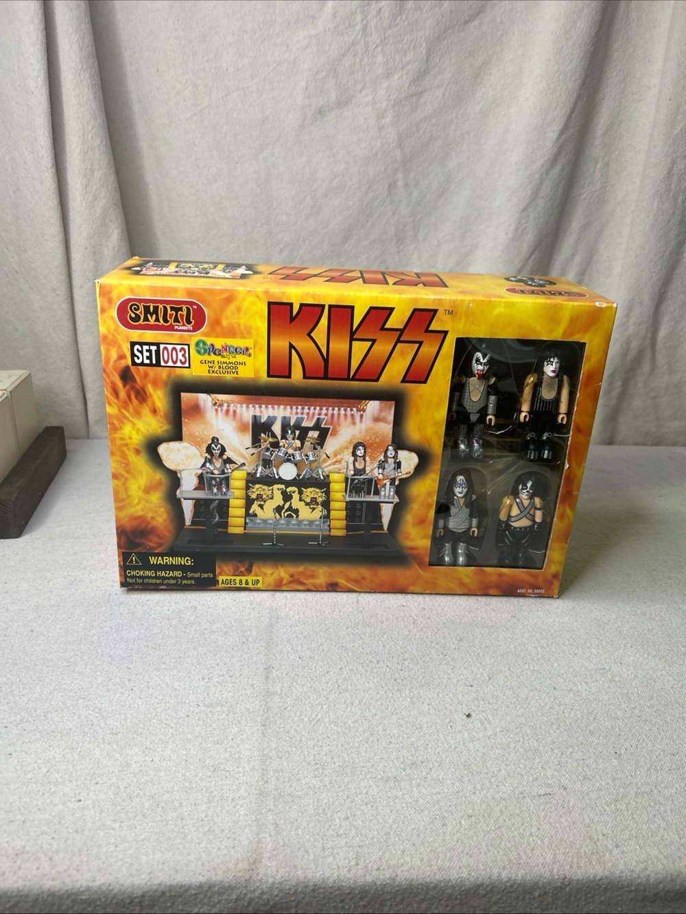 Kiss Spencer Exclusive Set 003 Stage Set
